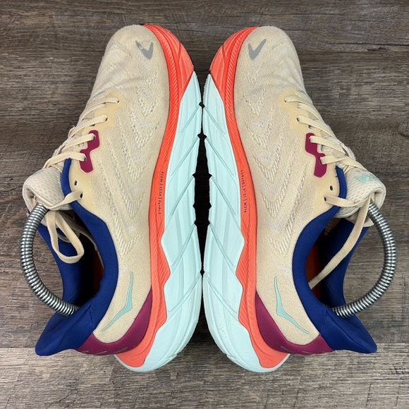 SOLD IN STORE Hoka ARAHI 6 Women’s Running Shoes Size 9.5B - Picture 5 of 10